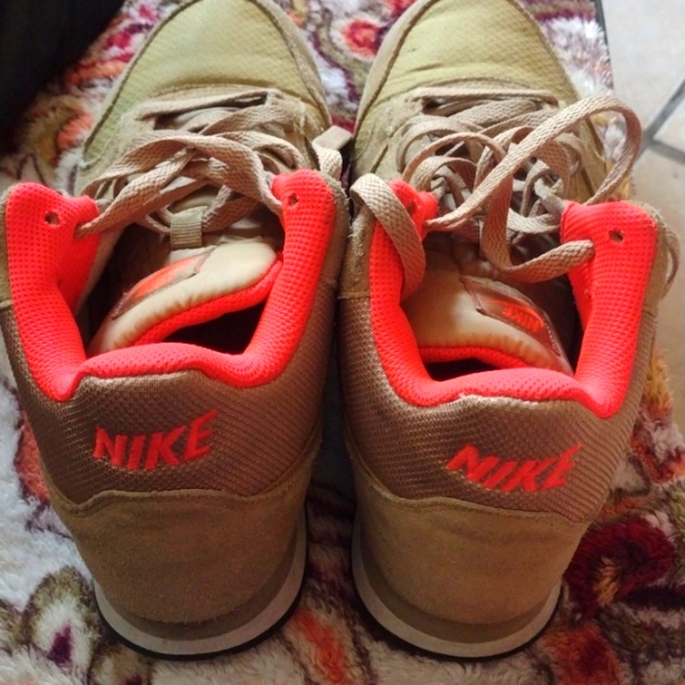 Women's Nike MD Runner Shoes